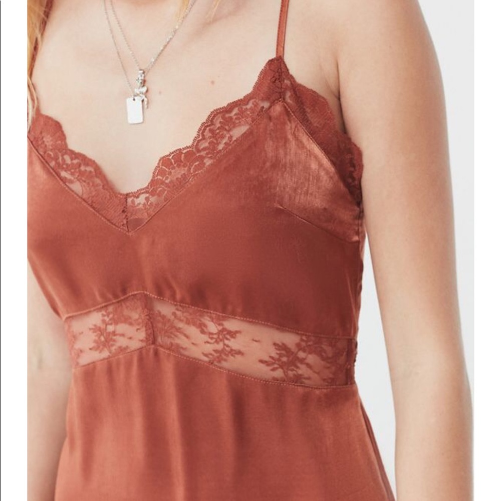 ISO URBAN OUTFITTERS DRESS